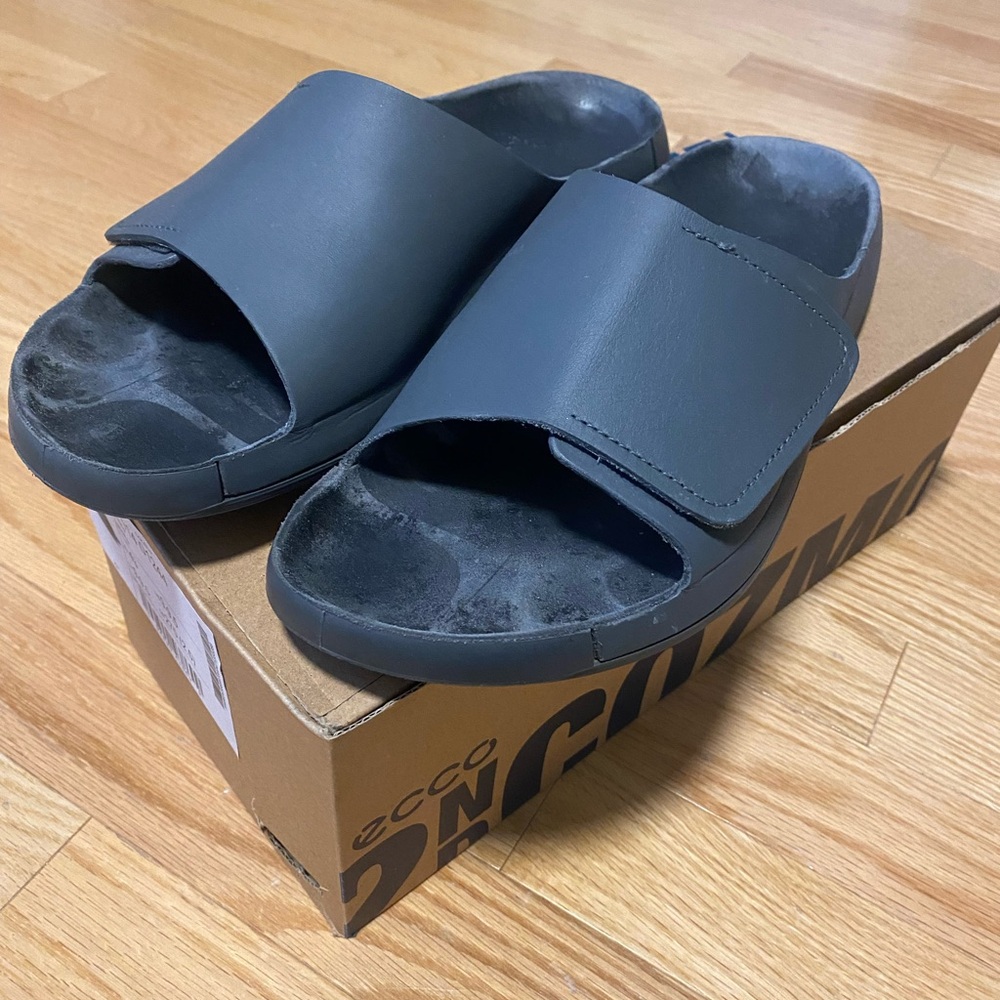 ECCO MENS COZMO ONE BAND SLIDE Sandals Size US 9-9.5